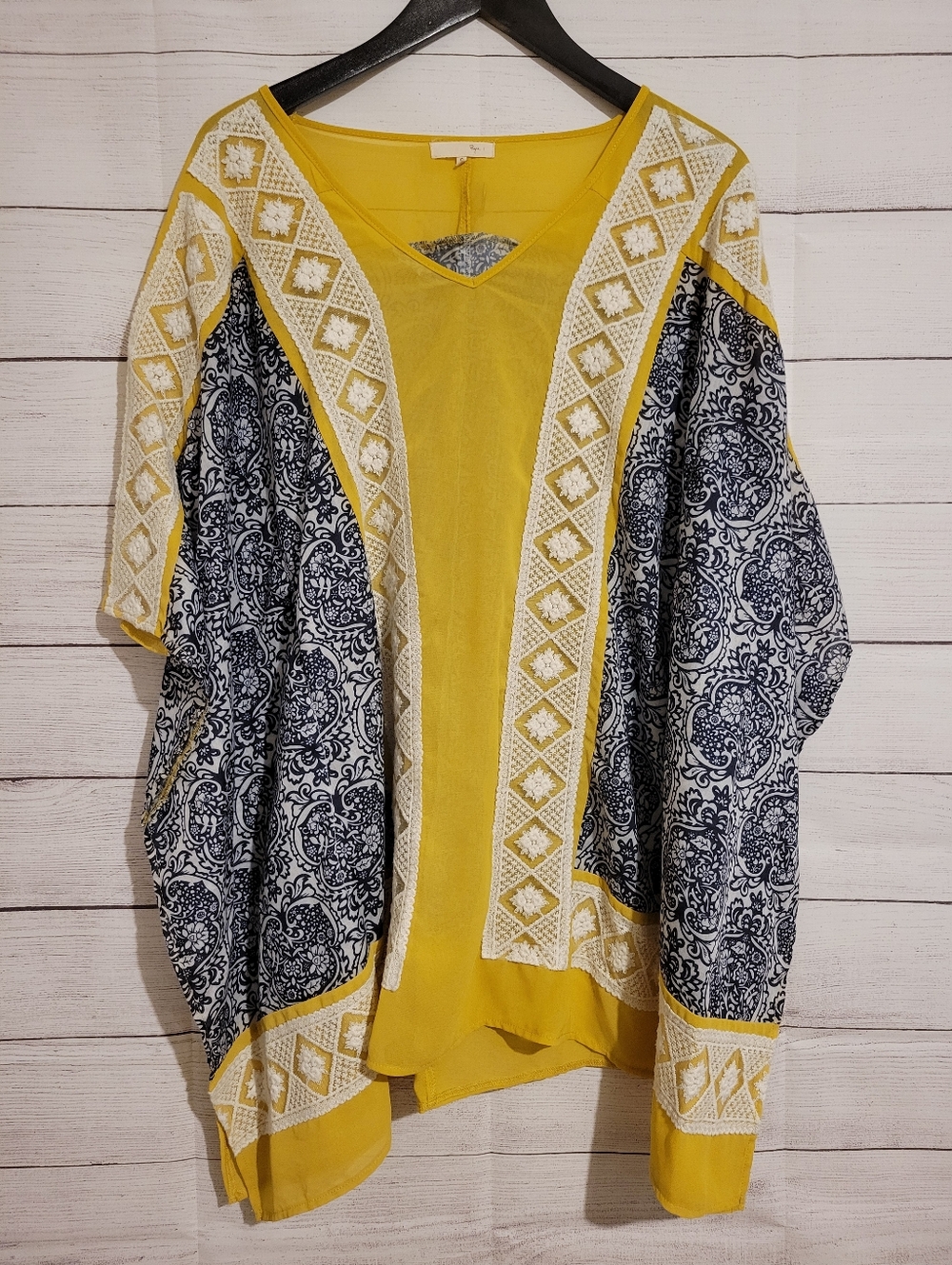 Ryu Anthropologie Women's Tunic Shirt Size Small Yellow Boho spring summer